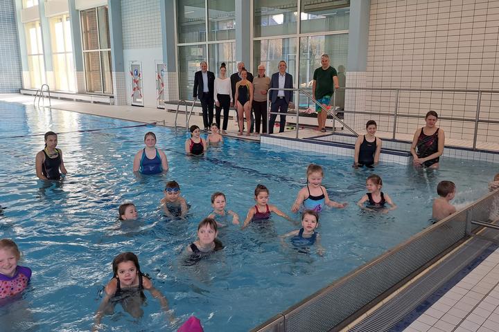 Schwimmkurs für Kinder - MACH’S MÖGLICH